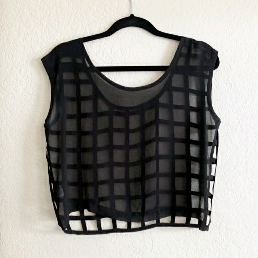 🎈 Black poof conture cage  shirt 🎈